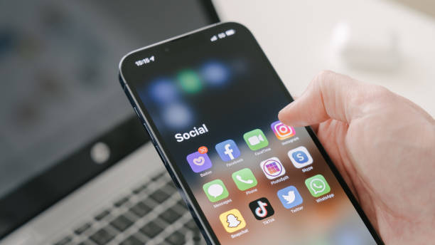 How to Use Paid Instagram Likes for Growth